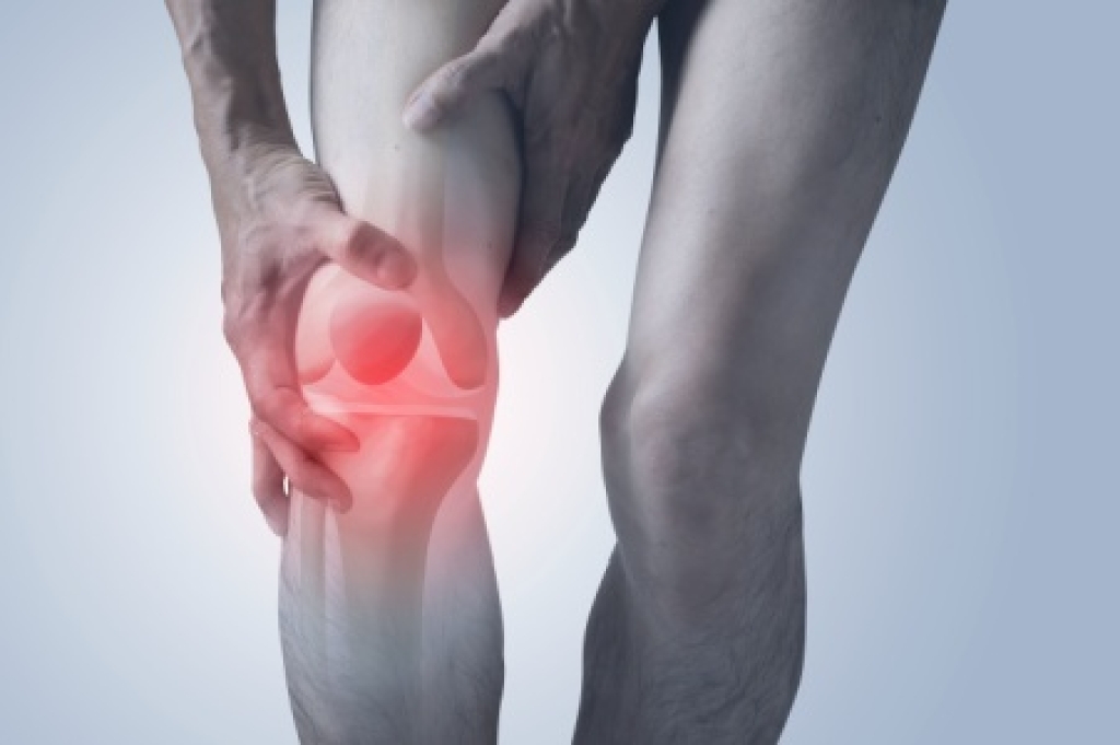 How a Chiropractor Can Help With Knee Pain